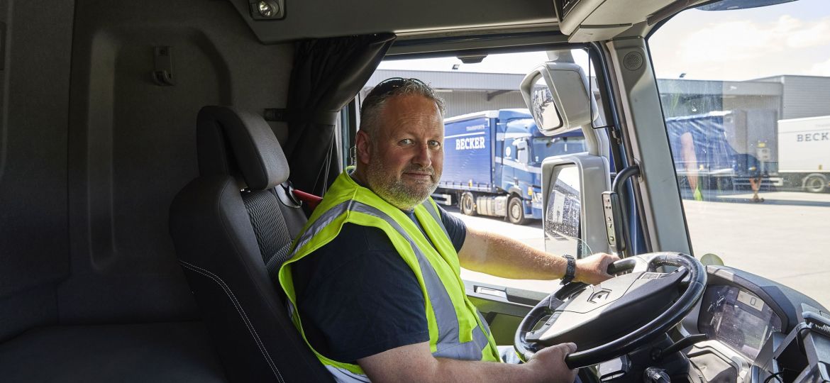TRANSPORT_BECKER-conduite-carburant-transporteur